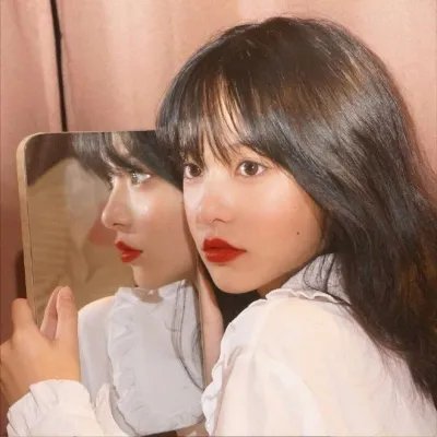 女人在家